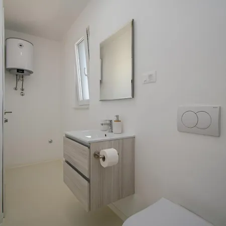 Villa Modern Angelina In