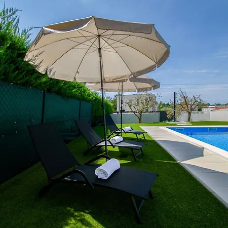 Modern Angelina In * Poreč