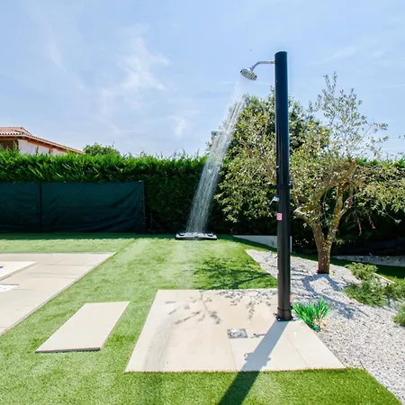 Modern Angelina In Villa Poreč